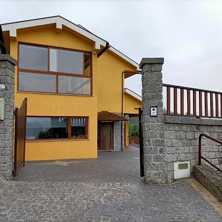 Casa Amarela Da Caniçada Casa de Férias Vieira do Minho