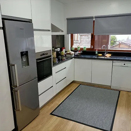 Casa Amarela Da Canicada 度假居