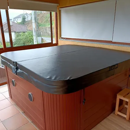 Casa Amarela Da Canicada