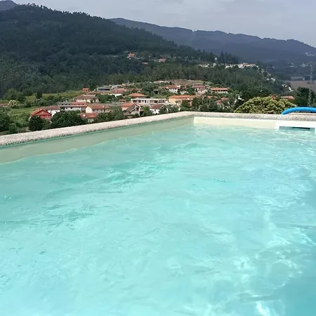 Prázdninový dům Casa Amarela Da Canicada *