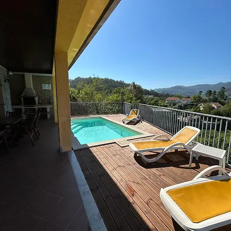 Casa Amarela Da Caniçada Casa de Férias