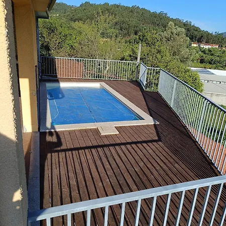 Casa Amarela Da Canicada * Vieira do Minho