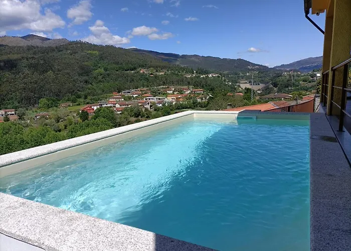 Сasa de vacaciones Casa Amarela Da Canicada *