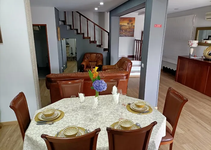 Сasa de vacaciones Casa Amarela Da Canicada *