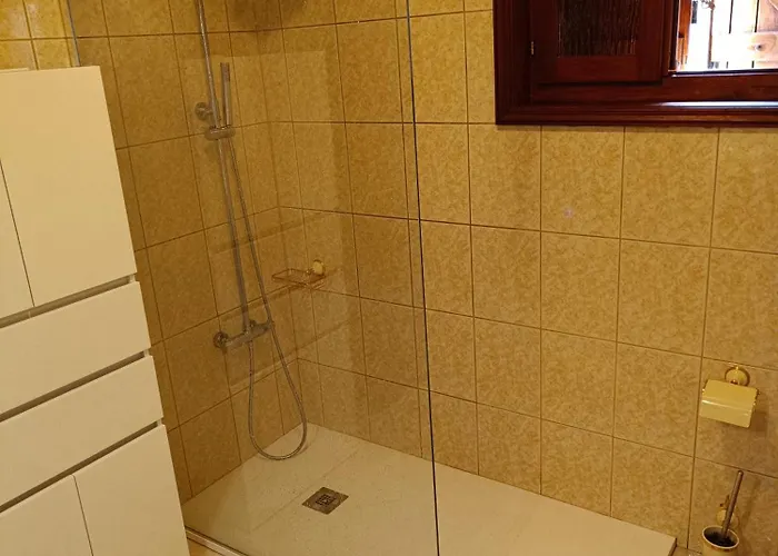 Casa Amarela Da Canicada * Vieira do Minho