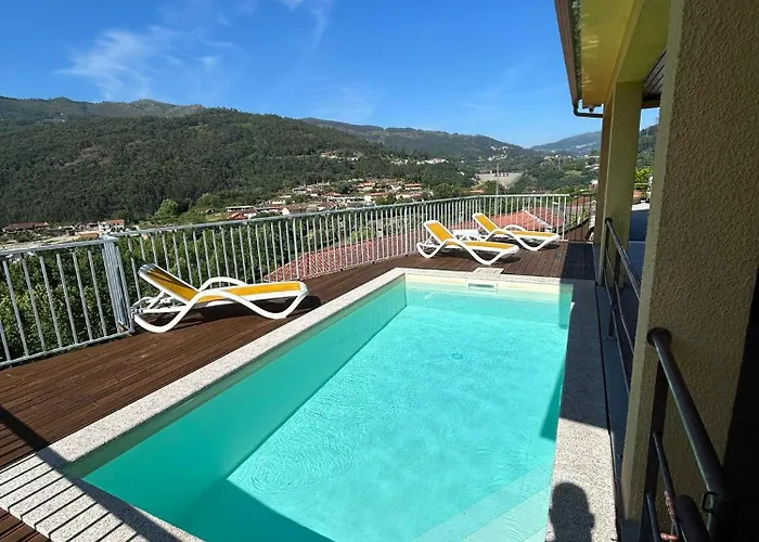 Casa Amarela Da Canicada *