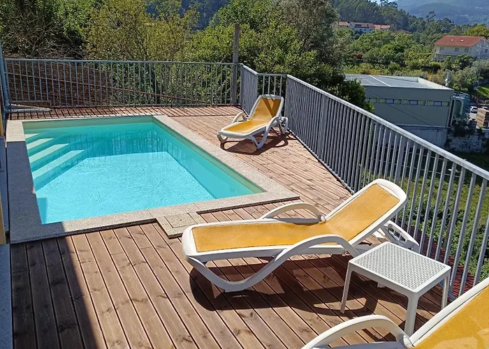 Casa Amarela Da Canicada Сasa de vacaciones